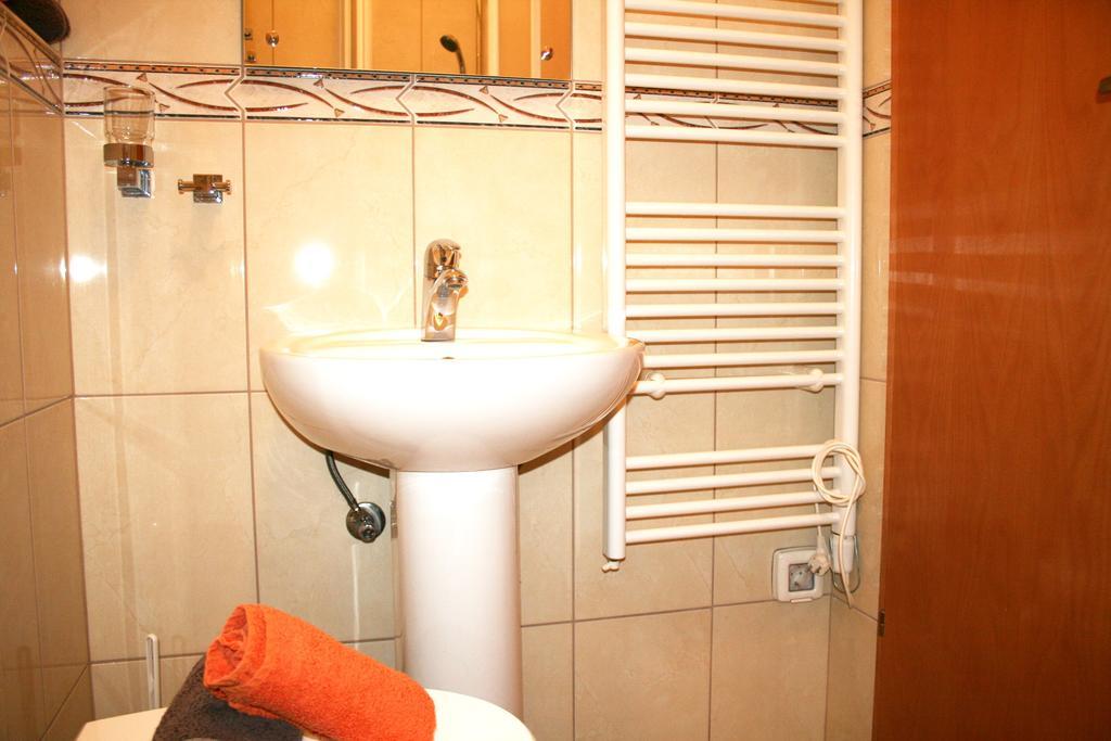 Apartment Frager โวดีเซ ภายนอก รูปภาพ