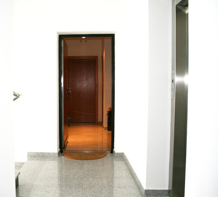 Apartment Frager โวดีเซ ภายนอก รูปภาพ